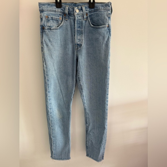 Levi’s Size 27 501 Skinny Jeans - Picture 1 of 7
